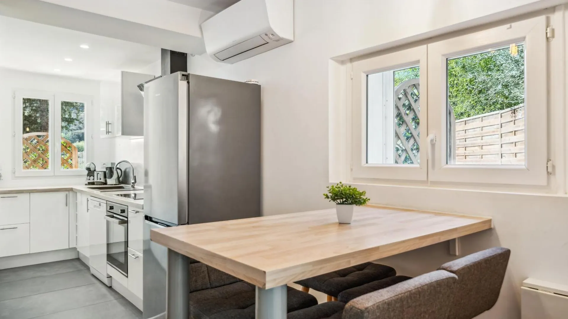 Apartment Cosy & Chill Appartements - 10 Min De La Mer - Jardin, Netflix, Terrasse, Fibre & Parking Cagnes-sur-Mer