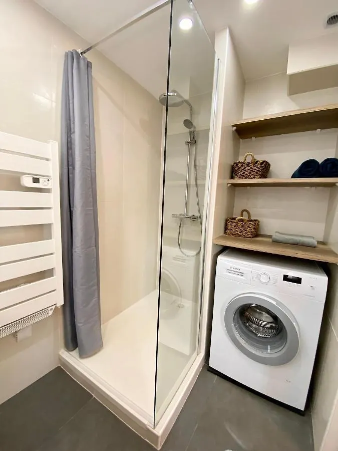 Cosy & Chill Appartements - 10 Min De La Mer - Jardin, Netflix, Terrasse, Fibre & Parking Cagnes-sur-Mer France